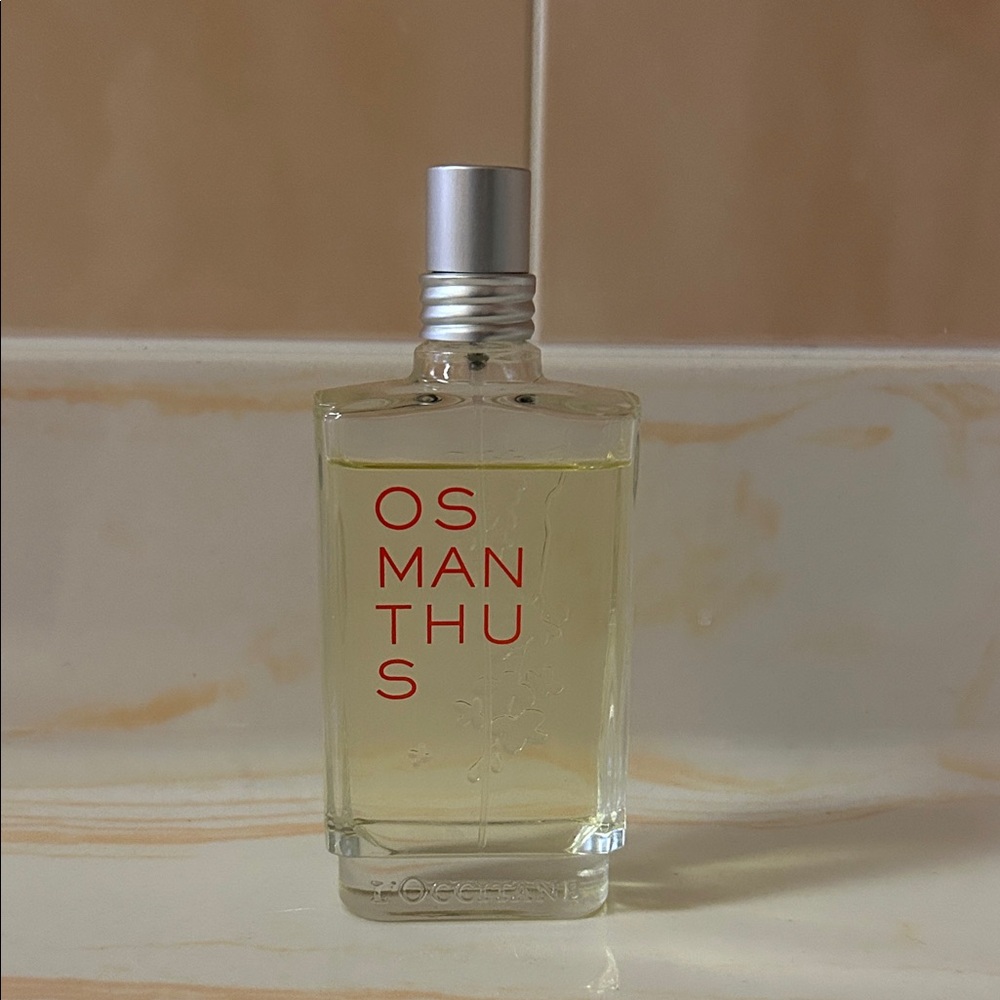 L'OCCITANE Osmanthus Eau de Toilette - Silver and Red Design
